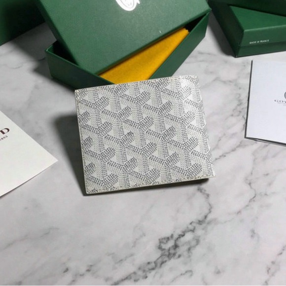 White Goyard wallet - Picture 2 of 4